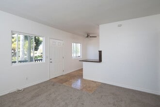 Building Photo - *OPEN HOUSE: 8/29 10AM-12PM* 1Br in Amazin...