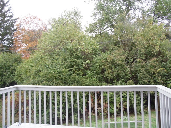 Building Photo - 4456 Hartland Pkwy