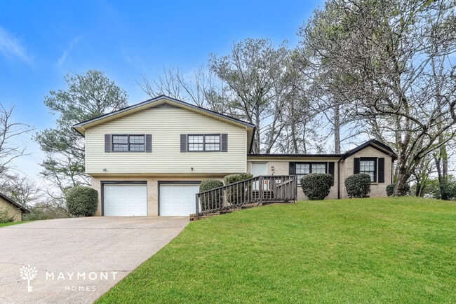 Building Photo - 1656 5th Pl NW