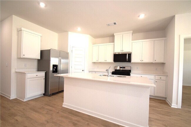 Building Photo - 557 Colorado St