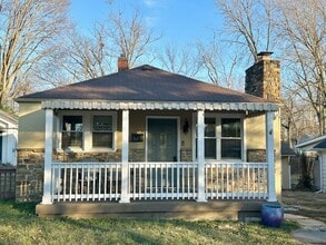 Building Photo - 161 Bosstick Ave