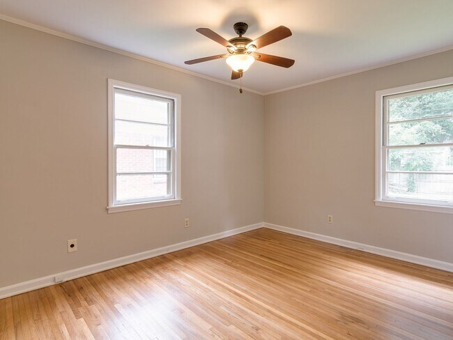 Building Photo - Beautiful renovation! 3bd 2 bath home in S...