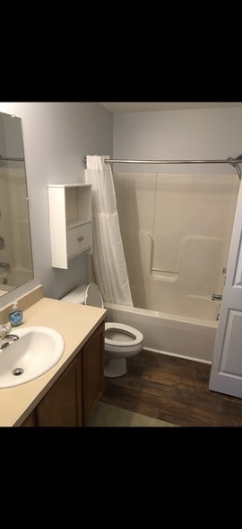 Building Photo - 35 Misty Meadow Ln