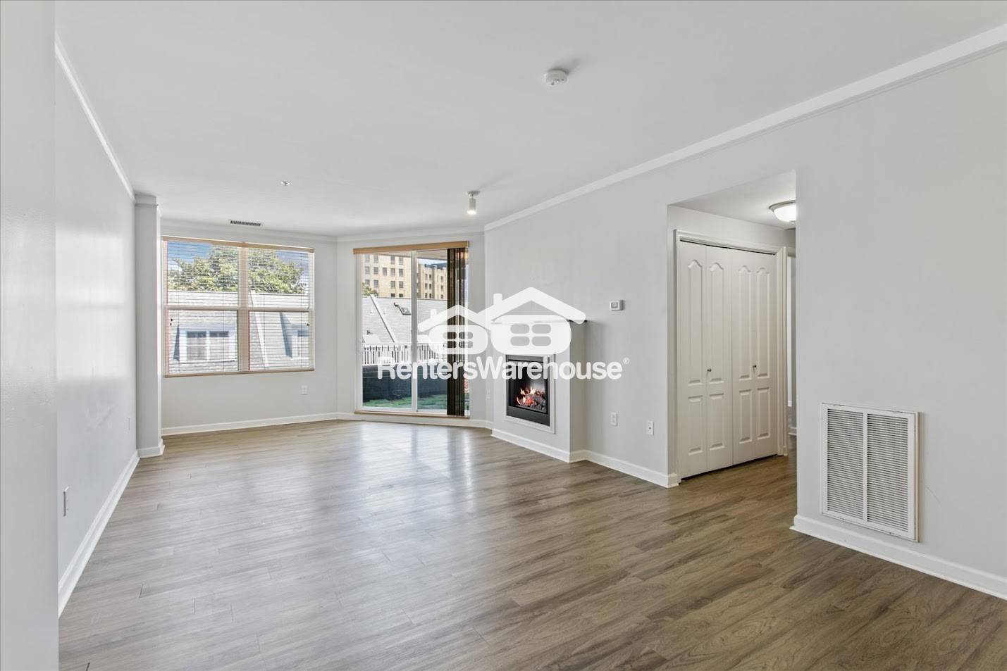 Building Photo - 249 W Freemason St