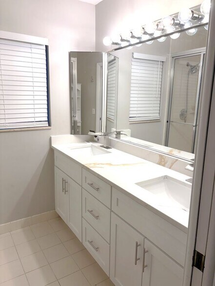 Building Photo - 5404 Wheatley Ct