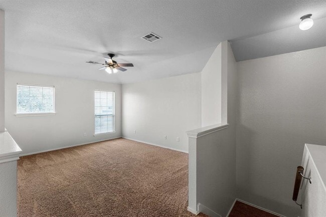 Building Photo - 124 Amberwood Ct
