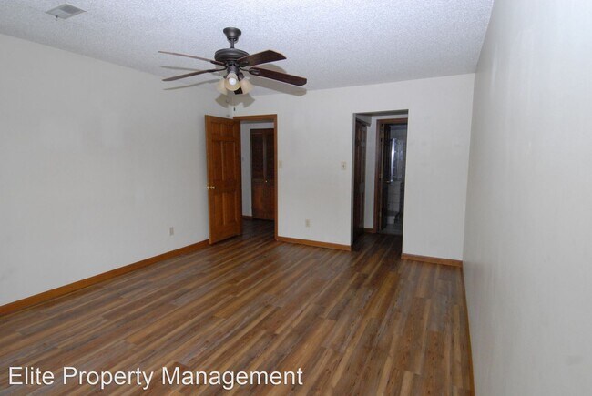 Building Photo - 2 br, 2 bath House - 124 Shirley Ridge #124C