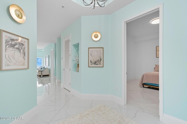 Building Photo - 200 Ocean Crest Dr