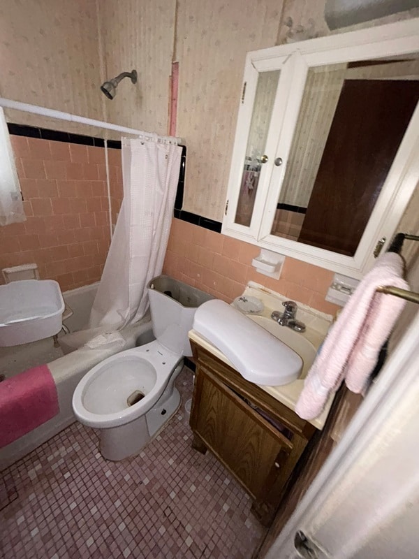 Building Photo - 5300 Fletcher St