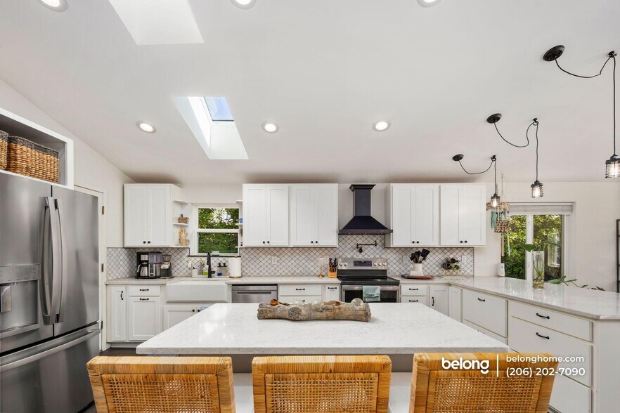 Building Photo - 3805 SW 106th St