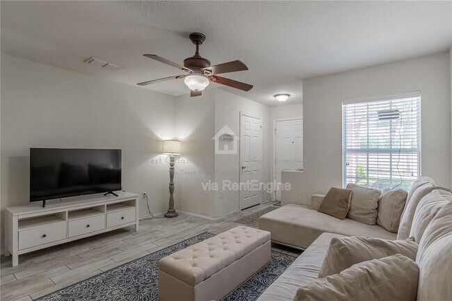 Building Photo - 5095 Dominica Dr