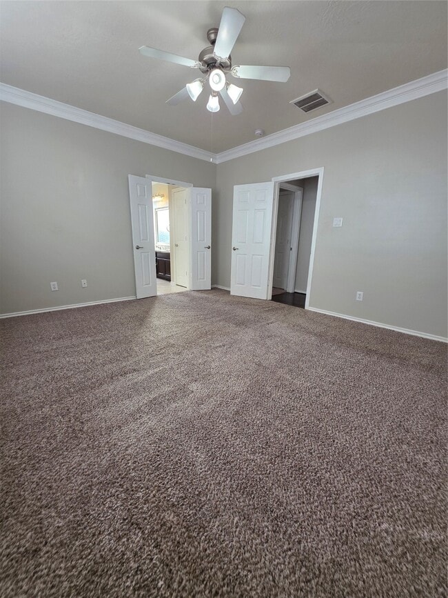 Building Photo - 2545 Sandvalley Way