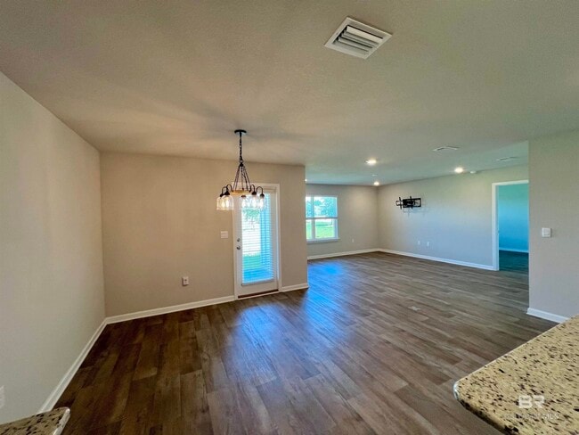 Building Photo - 23105 Shadowridge Dr