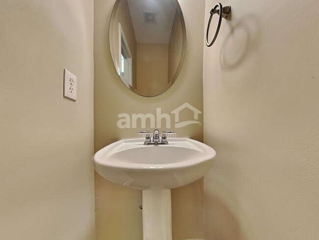 Building Photo - 3048 Argyll Dr
