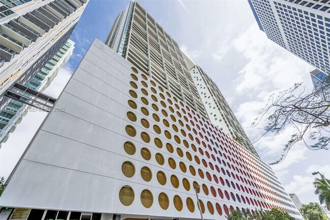 Building Photo - 55 SE 6th St