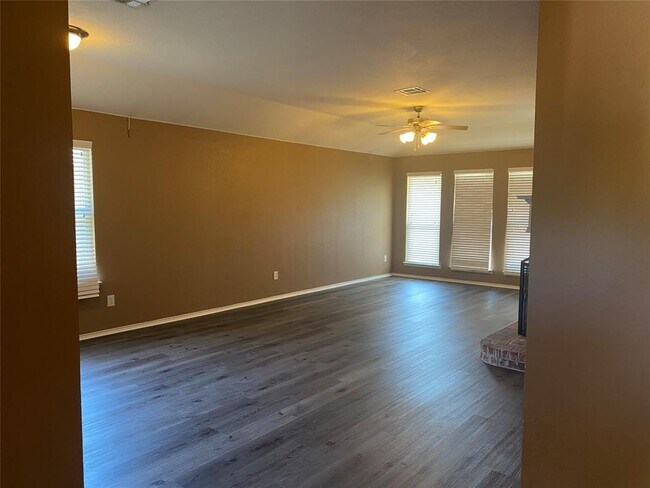 Building Photo - 209 Tripp Trail