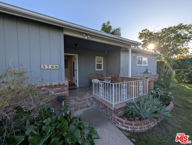 Building Photo - 5768 Graves Ave