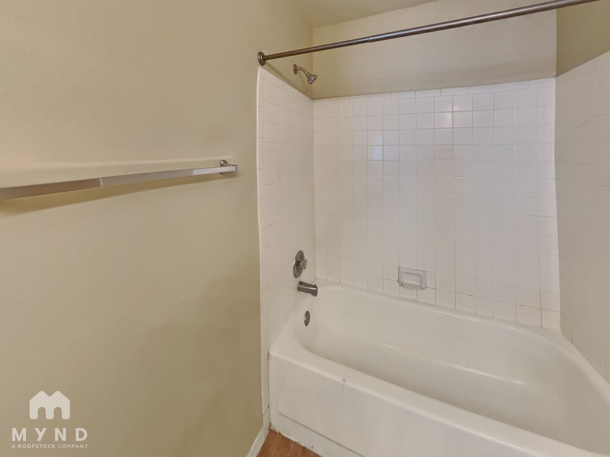 Building Photo - 8161 N Midnight Way