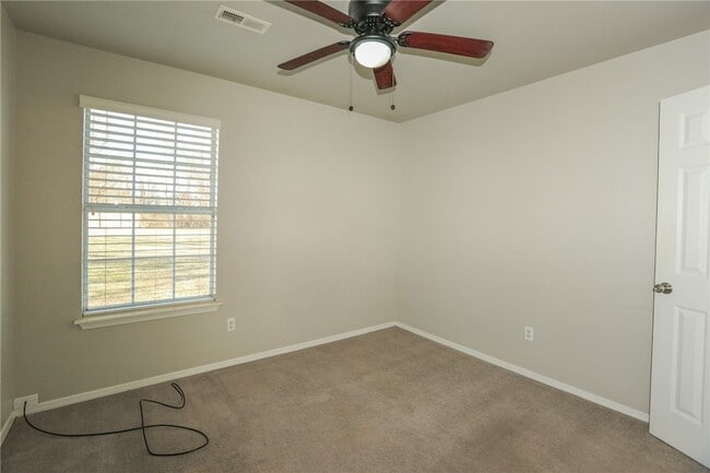 Building Photo - 50 Cheryl Cir