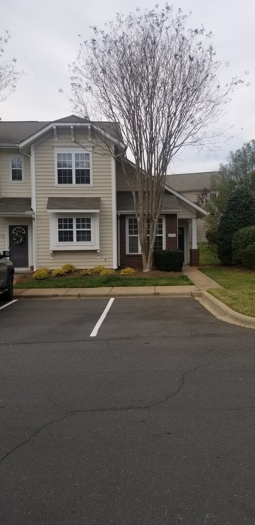 Gorgeous End Unit Townhome with Owners Bed... - 4714 Chapel Crossing Ct ...