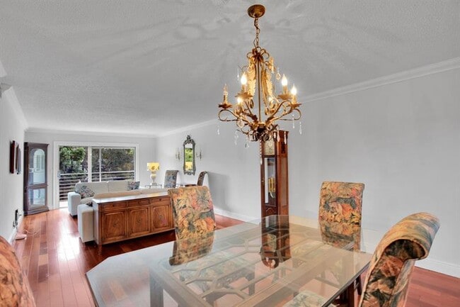 Building Photo - 2002 Granada Dr