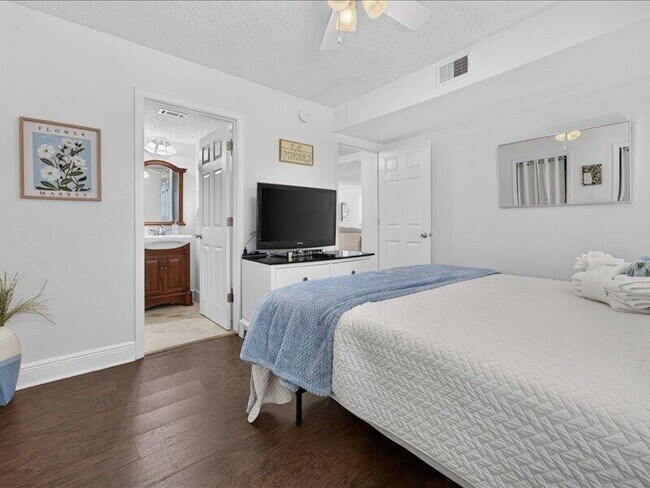 Building Photo - 354 Billfish Ave