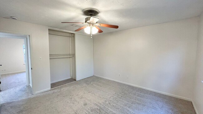 Building Photo - Alpharetta 3 Bedroom-2 Bathroom, Minutes F...