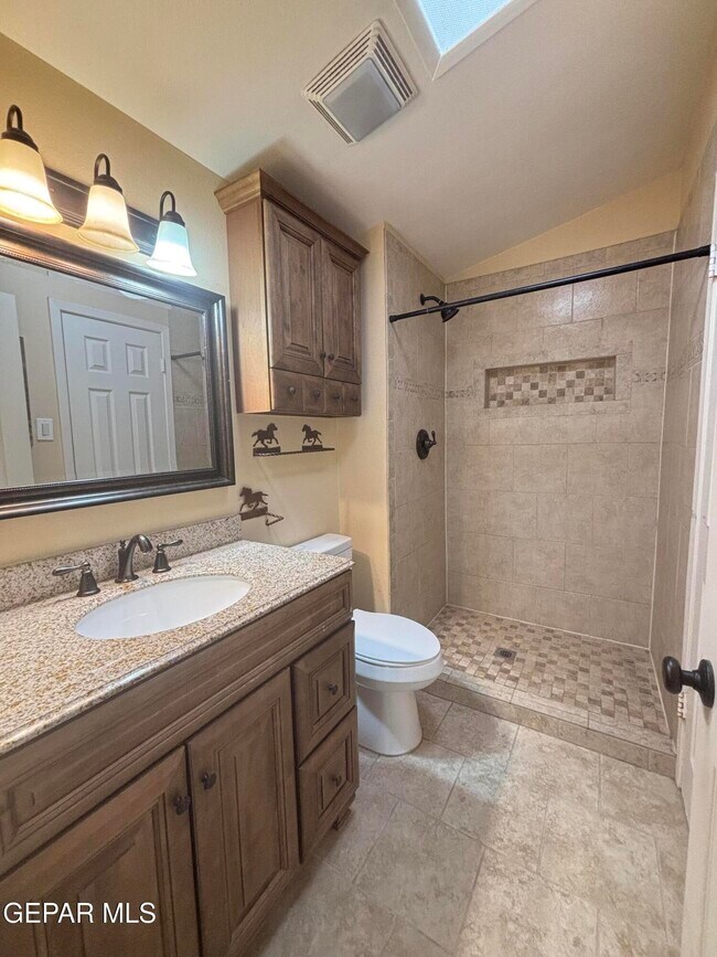 Building Photo - 5700 Prince Edward Ave