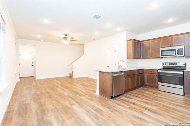 Building Photo - 10318 Candlewood Wy
