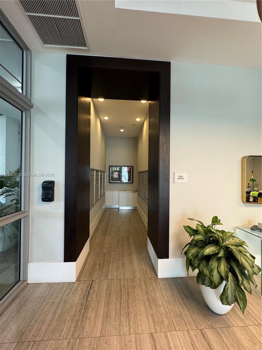 Building Photo - 140 S Dixie Hwy