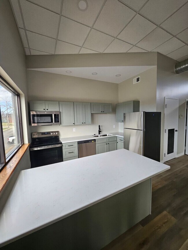 Building Photo - Brand new 2 bed apartment,