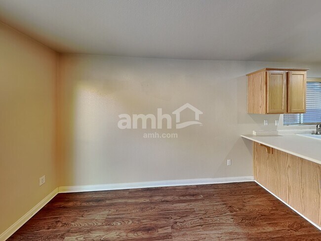 Building Photo - 8920 Bonneville Peak Ct