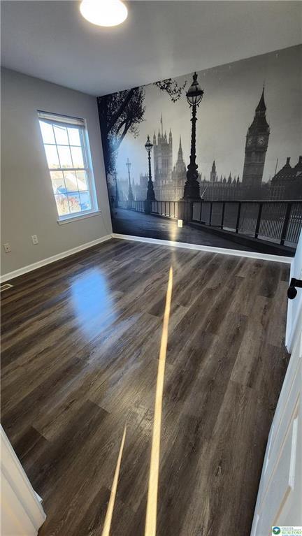 Building Photo - 2285 Juniper Dr