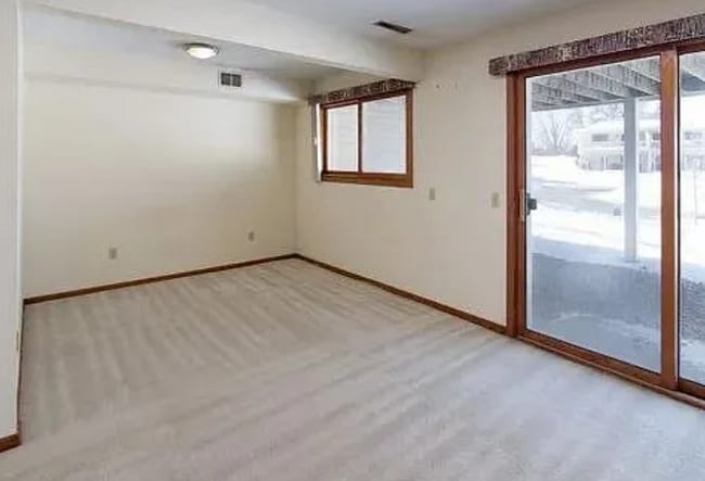 Building Photo - 845 145th St E