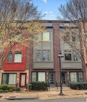 Building Photo - 5610 45th Ave