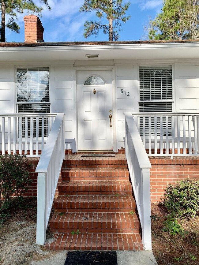 Building Photo - 2 bedroom in Valdosta GA 31602