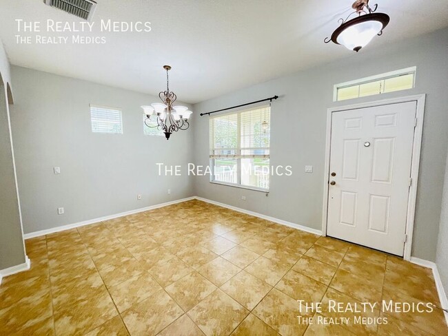 Building Photo - 2901 Wild Tamarind Blvd