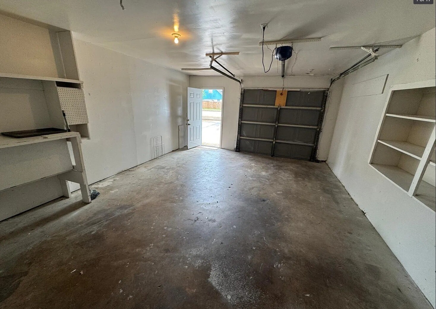 Building Photo - 2109 W Walnut St