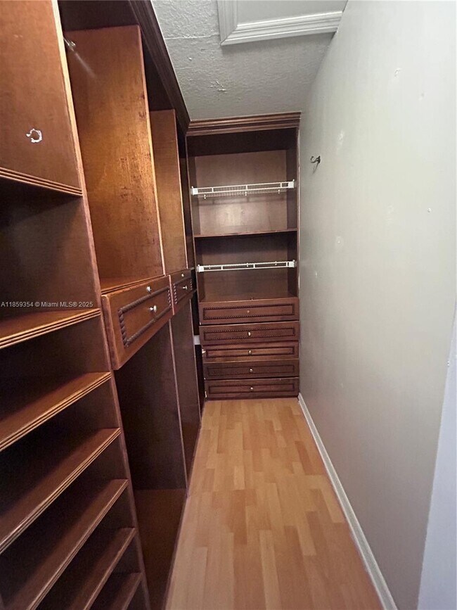 Building Photo - 6528 SW 158th Pass