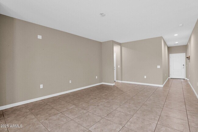 Building Photo - 5441 W Western Star Blvd