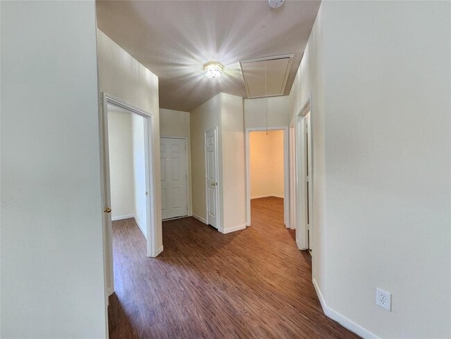Building Photo - 21823 Grassy Hill Ln