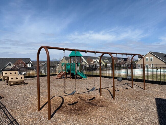 Building Photo - 1076 Delphi Ln