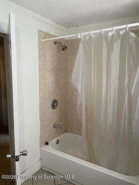 Building Photo - 210 Crane St