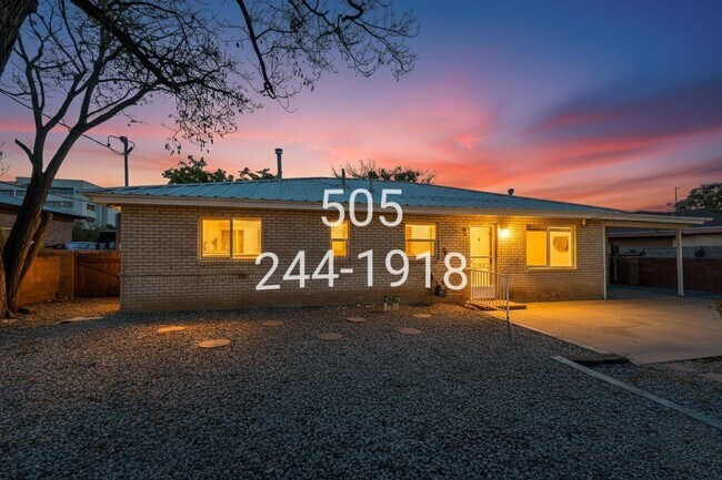 Building Photo - 8503 Menaul Blvd NE