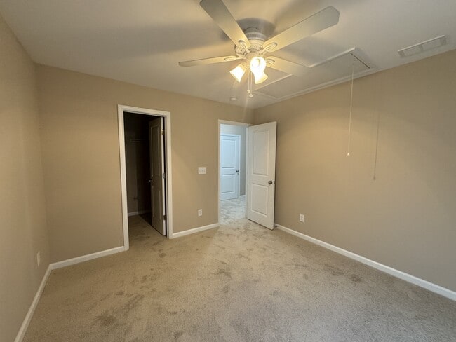 Building Photo - 5443 Overland Trail