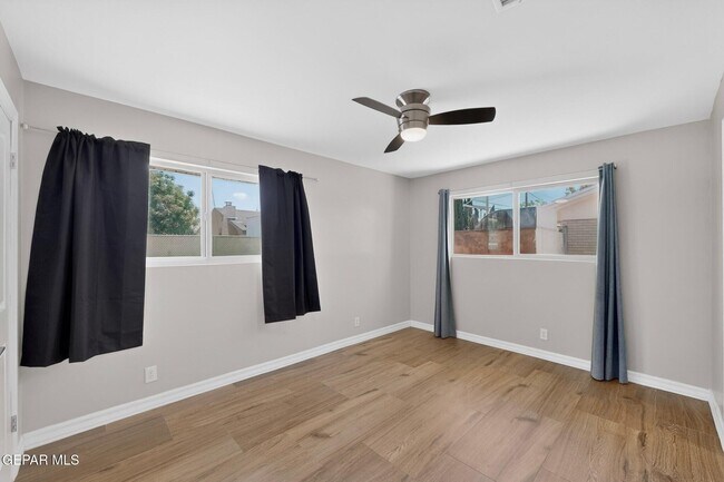 Building Photo - 3202 Killkenny St