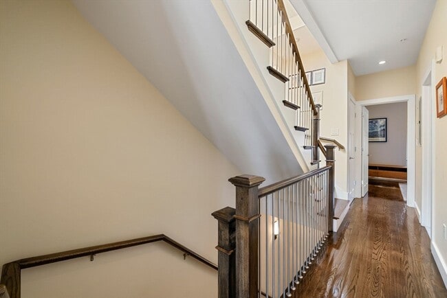 Building Photo - 410 Columbus Ave