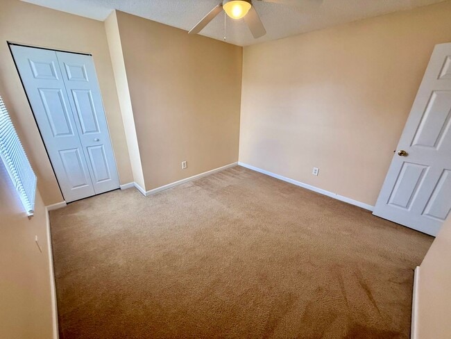 Building Photo - Now Available in Hunter's Crossing!