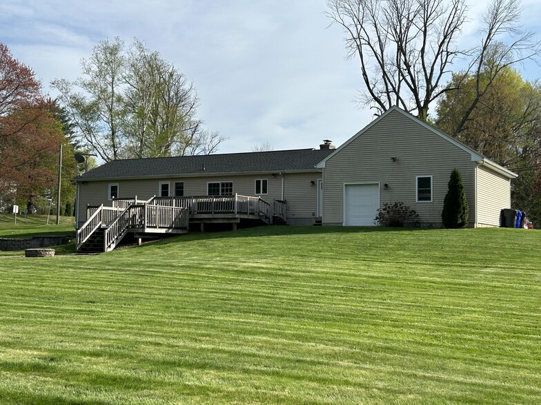 Building Photo - 281 Abbe Rd