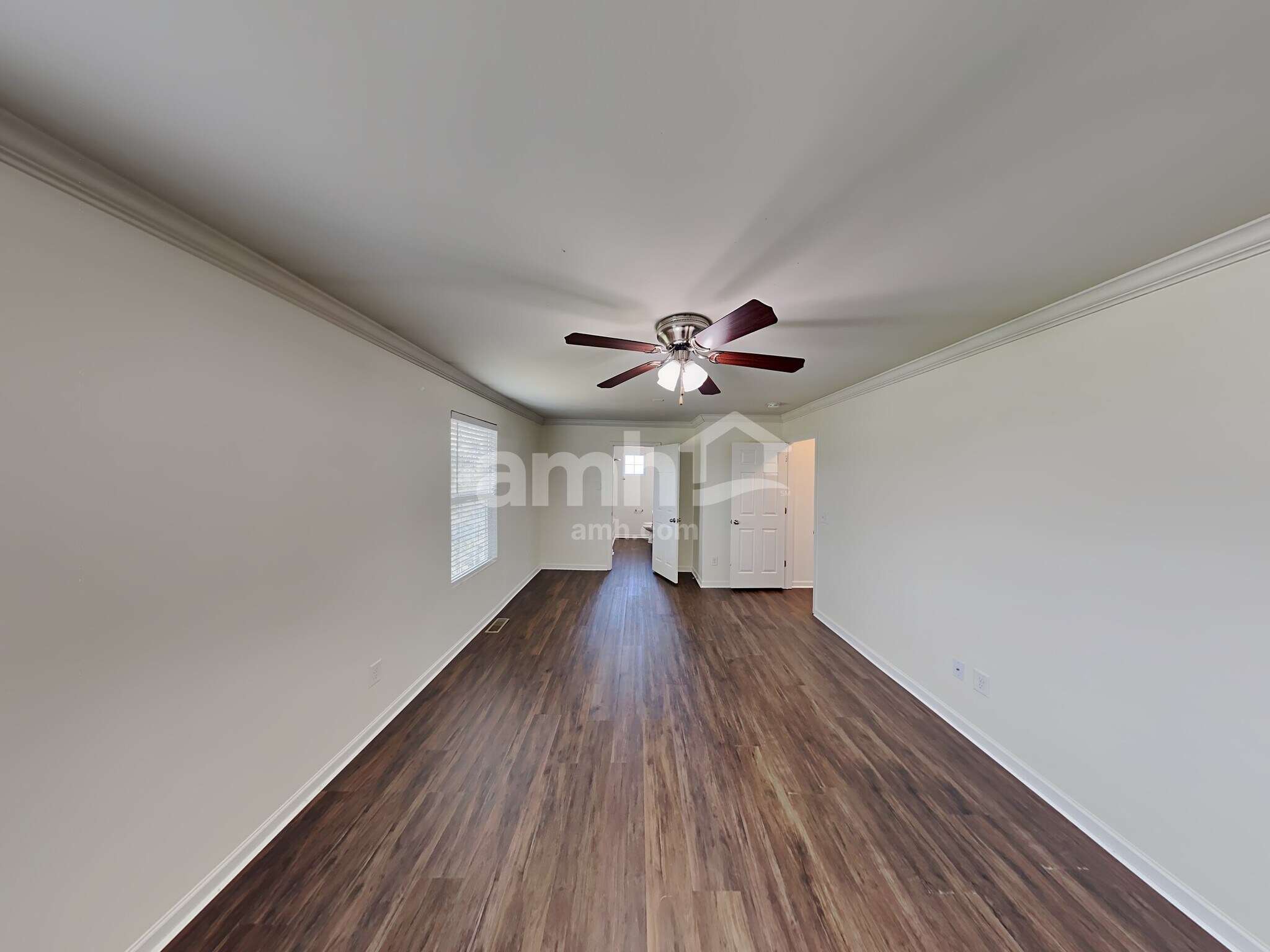 Building Photo - 661 Wolfeboro Ln